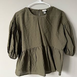 Ballon-sleeved shirt